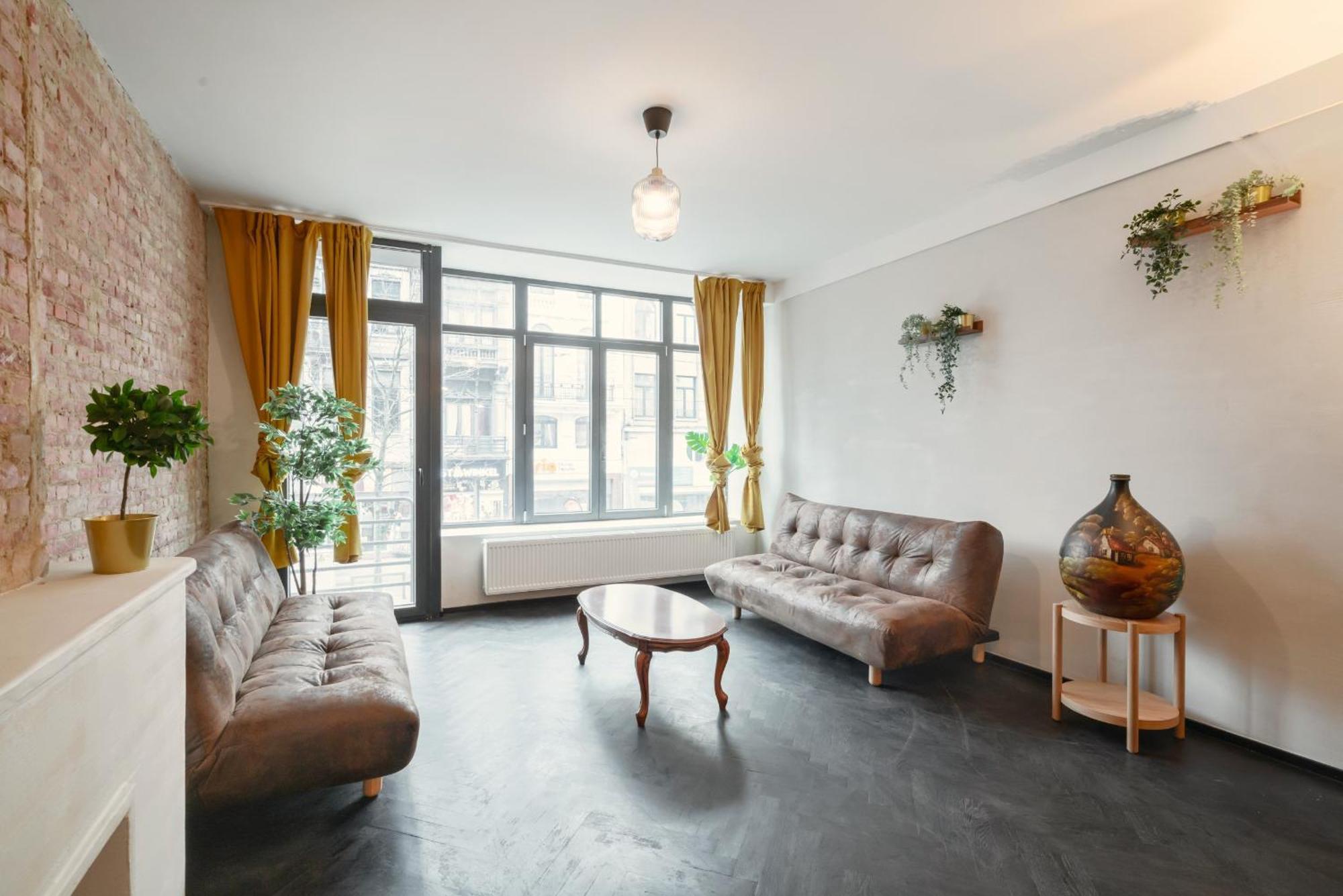 Charming And Spacious Apartments In The Heart Of Antwerp Antuérpia Exterior foto