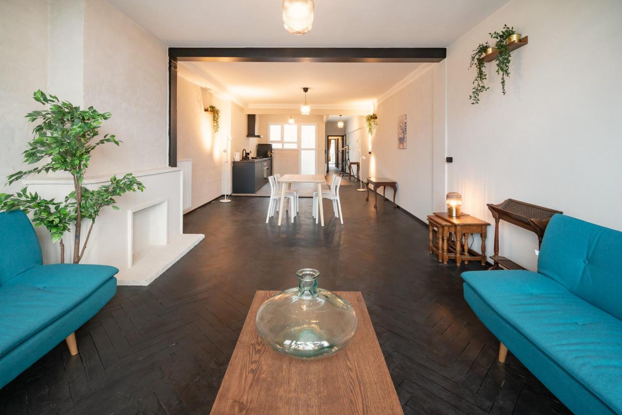 Charming And Spacious Apartments In The Heart Of Antwerp Antuérpia Exterior foto